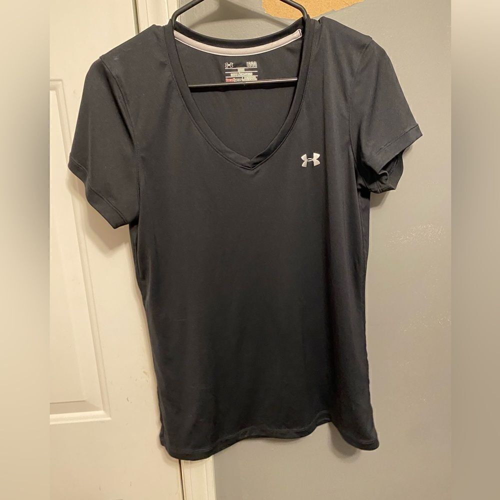 Black Under Armour Heat Gear T-Shirt Size Large